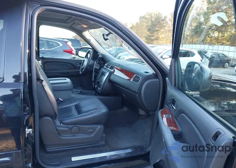 2009 GMC Yukon Hybrid z USA, uszkodzony, nr VIN 1GKFK13549R106157